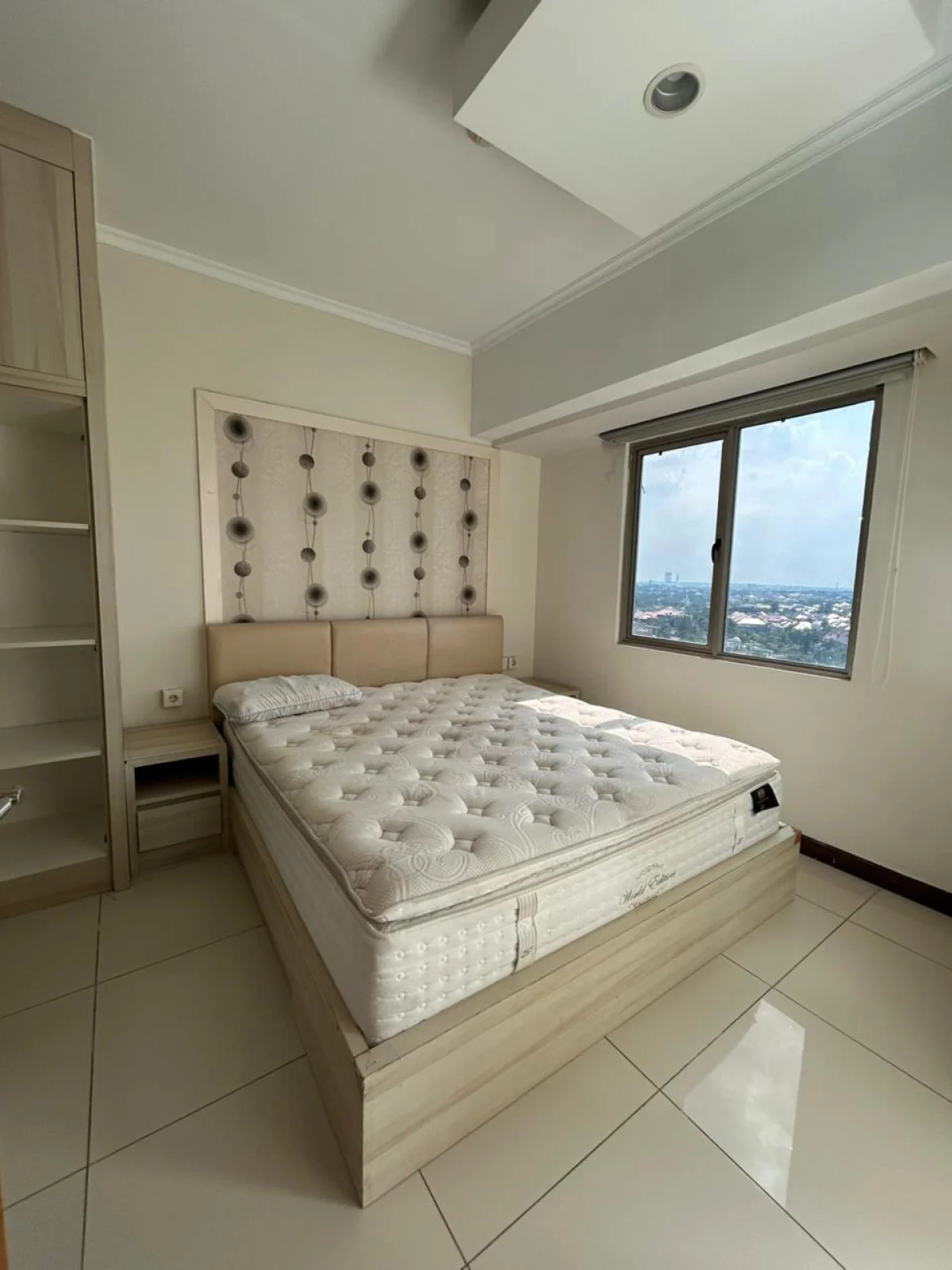 Cari Apartemen 2BR? Apartemen Waterplace Semi Furnished Bisa Jadi Pilihan! - Surabaya