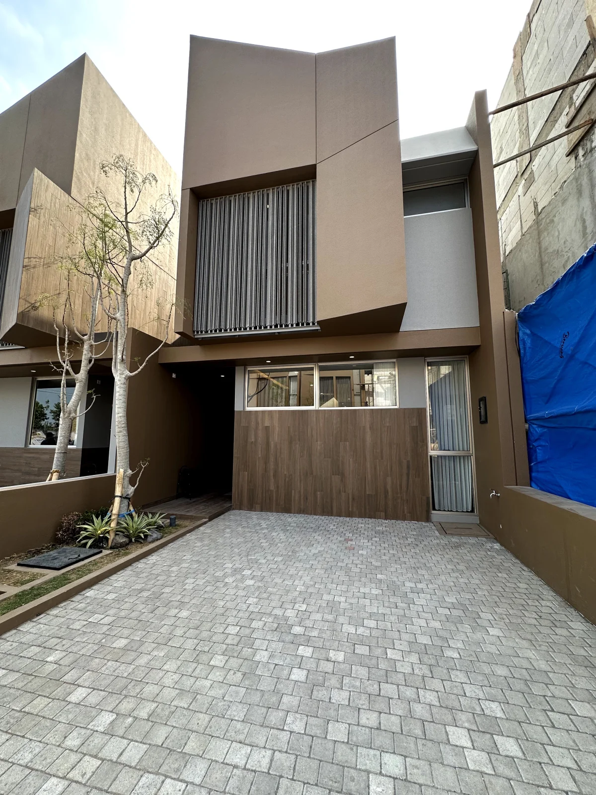 Dijual Central Park Merr tipe Lumina lebar 6 