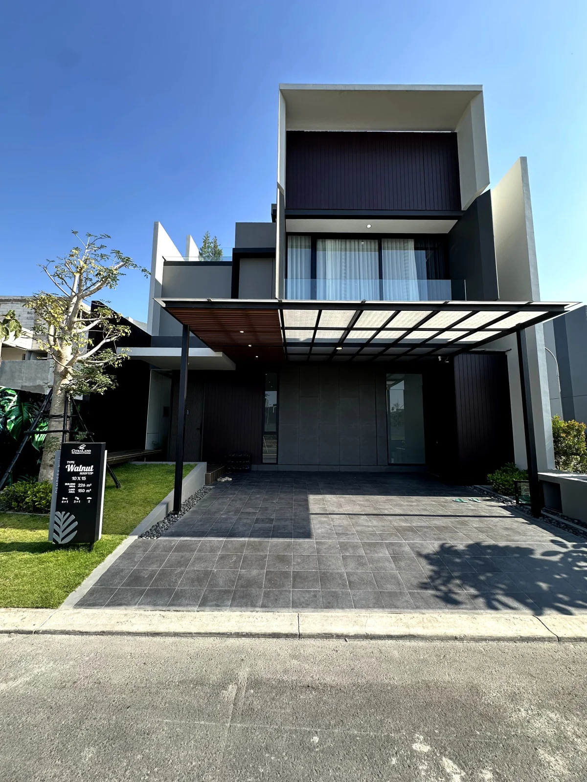 Dijual NEW Produk Rumah Surabaya Barat Citraland Walnut Rooftop* dekat Universitas Ciputra