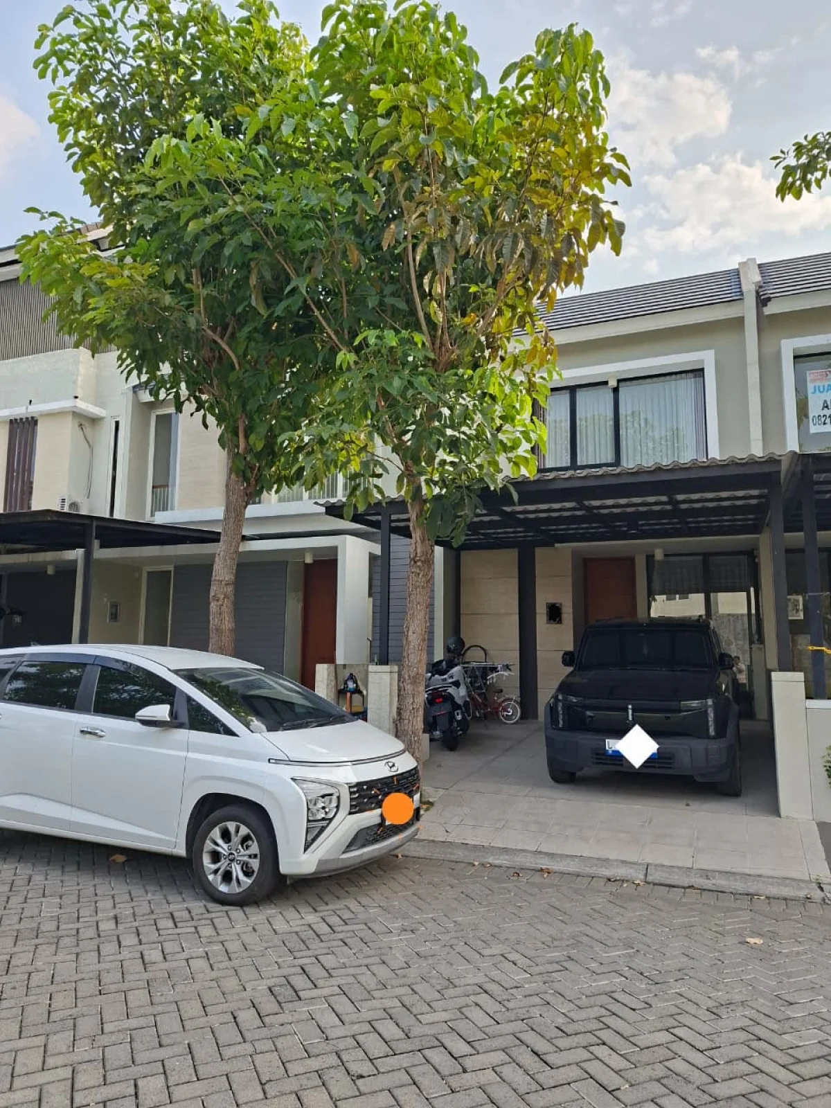 Dijual Rumah Northwest Park Siap Huni semi Furnish Citraland Surabaya 1Man 