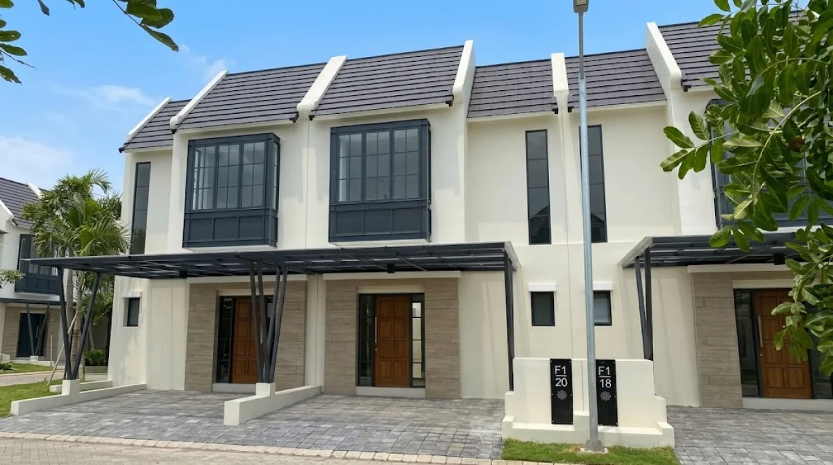 Exclusive! Rumah Opra City 72/76 Tipe B  – Nyaman & Modern - Gresik Jawa Timur